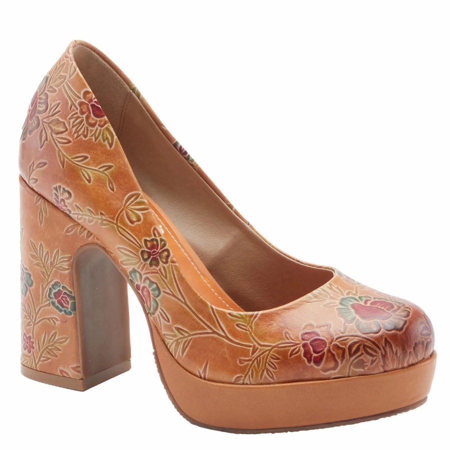 Women * | Spring Footwear Corp L`Artiste Julianna Pumps Camel